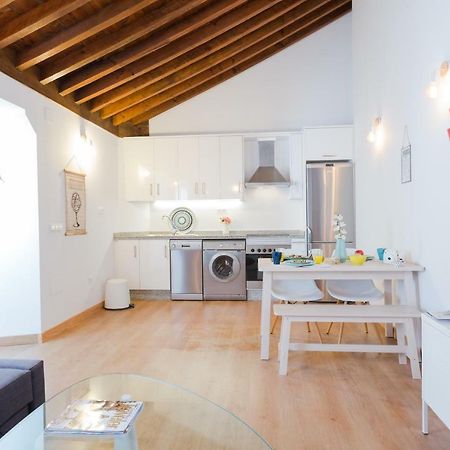Hola Malaga Centro Appartement Buitenkant foto