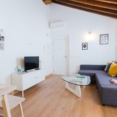 Hola Malaga Centro Appartement Buitenkant foto