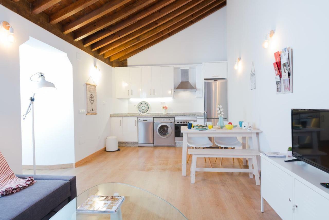 Hola Malaga Centro Appartement Buitenkant foto